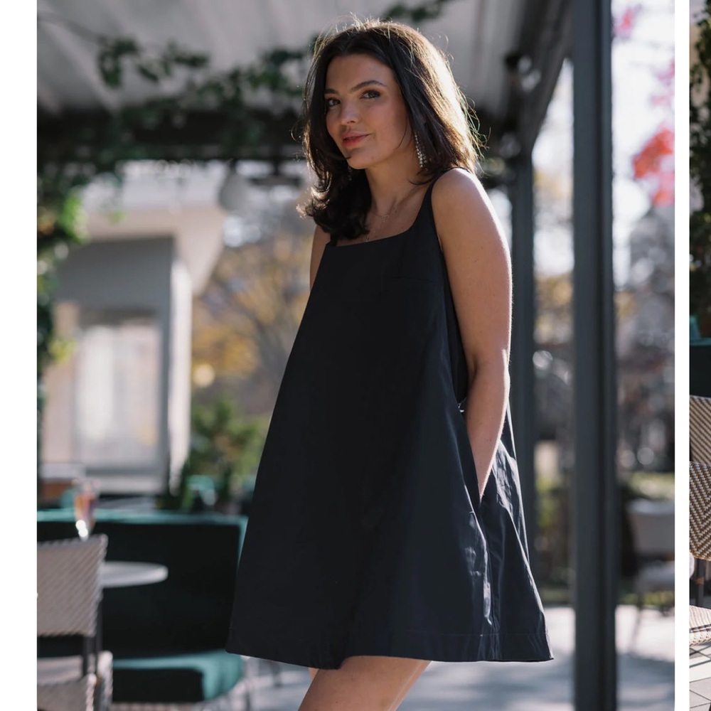 Elegant Black Mini Dress